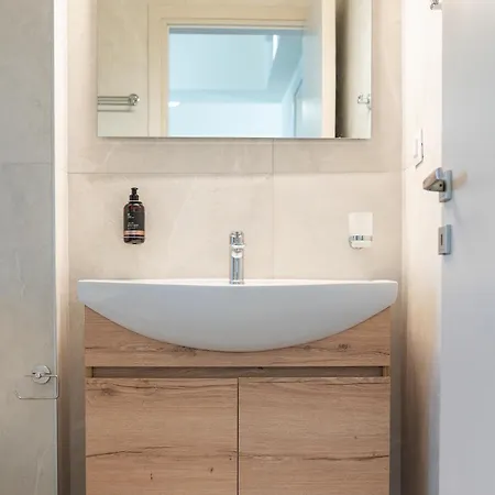 Arangia Maisonette Apartman Kosz